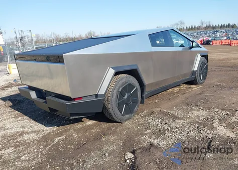 2026 Tesla Cybertruck All-Wheel Drive z USA, uszkodzony, nr VIN 7G2CEHED4TA089855